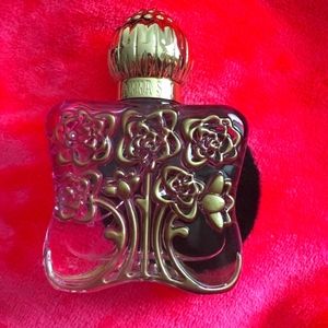 Anna Sui Romantica